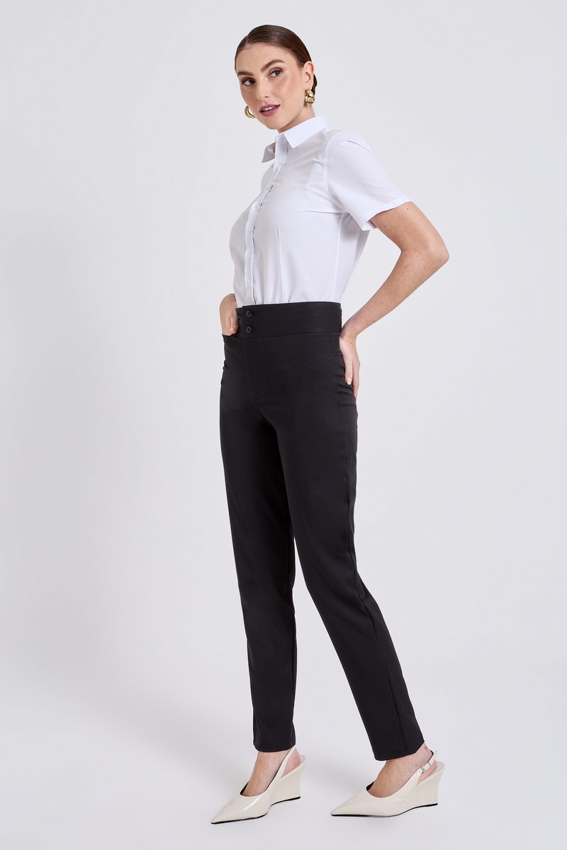 Calça tradicional feminina